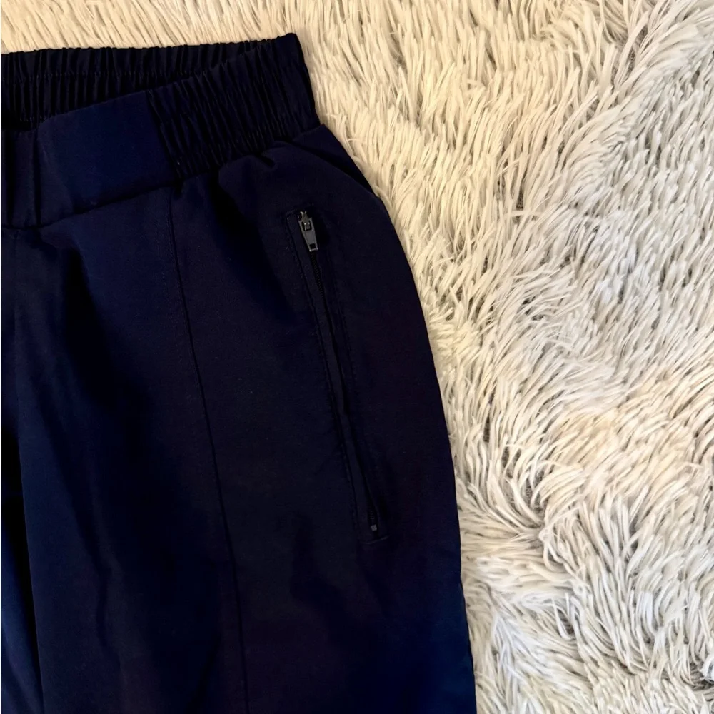 Old Navy Active Navy Jogger Pants - Picture 2 of 6
